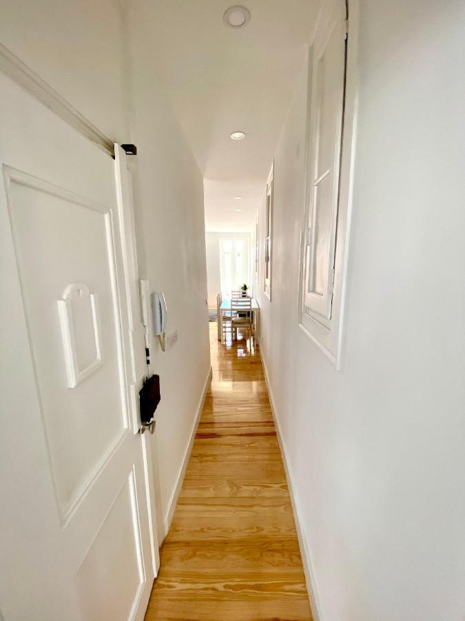 20-2 Castle View With French Terrace * Lisbon